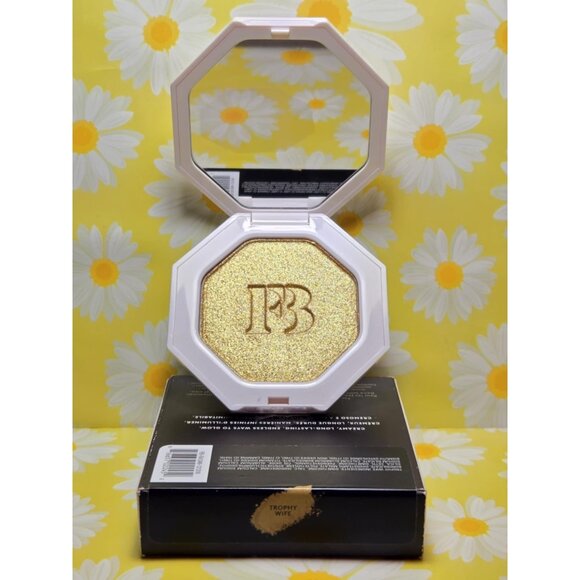 Fenty Beauty Killawatt Freestyle Highlighter TROPHY WIFE Full Size New In Box - Picture 1 of 9